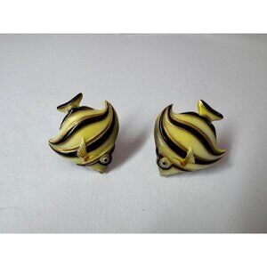 Toshikane Angel Fish Porcelain Painted Japan Rare Vintage Screw Back Earrings